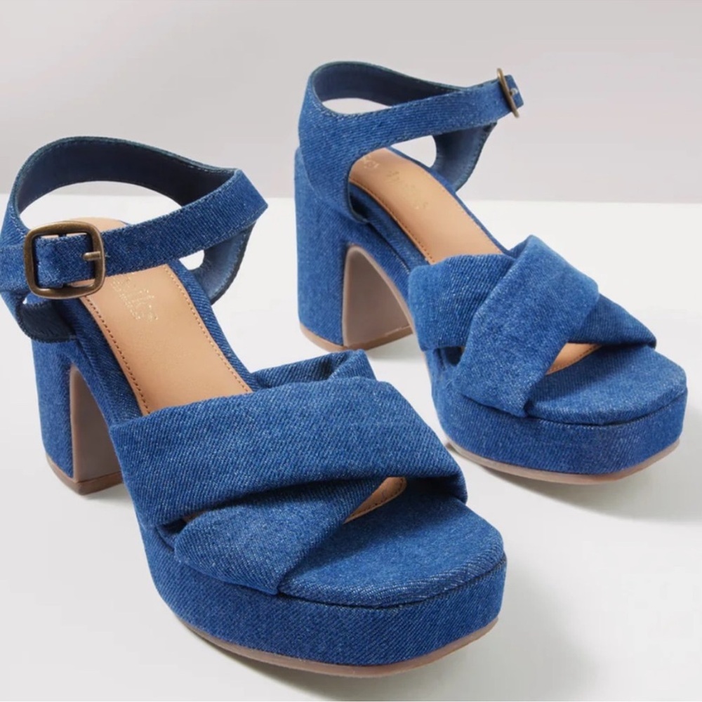 Seychelles Blessings Platform‎ Sandals in Denim